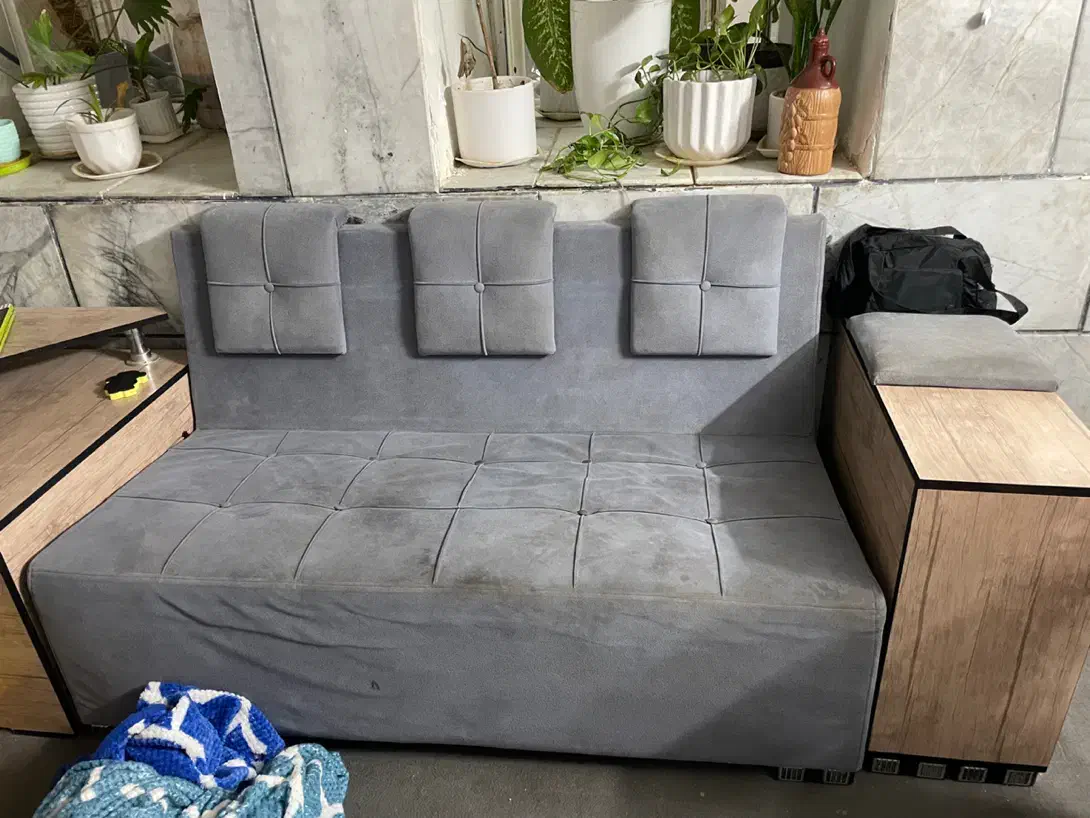 مبل ۷ نفره با میز ناهار خوری ست|مبلمان خانگی و میز عسلی|کازرون, |دیوار