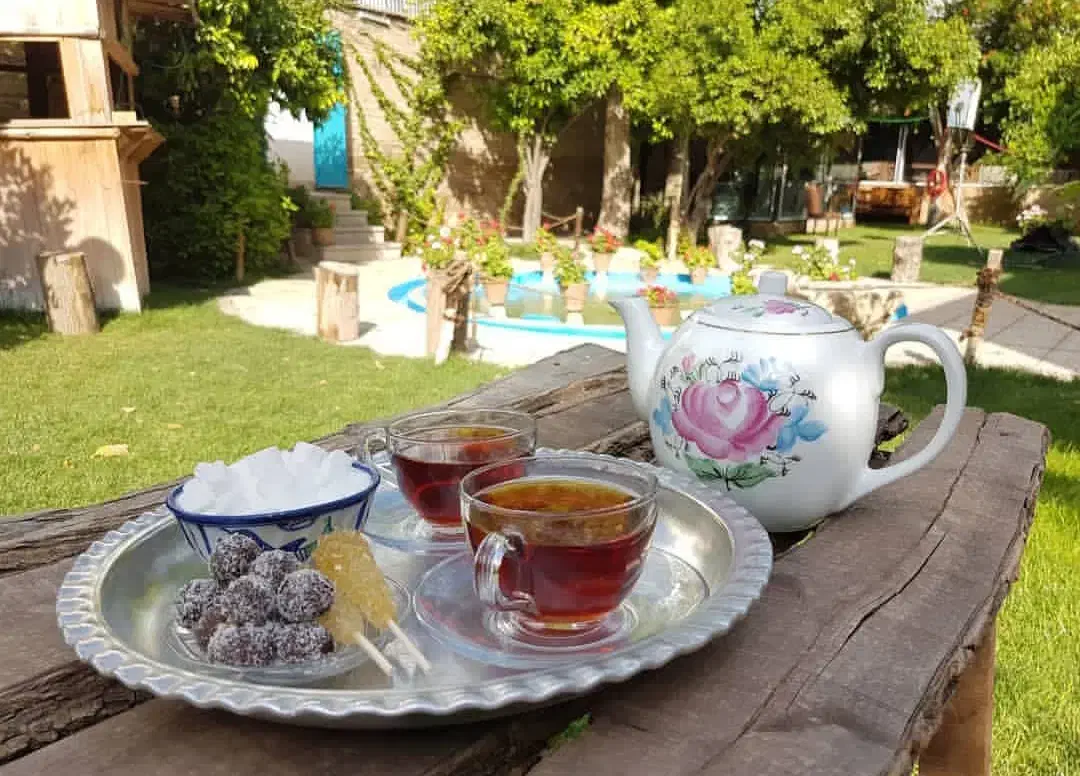 کارگاه آرام سازی ذهن با بوم رنگ آمیزی طرح دار|خدمات آموزشی|شیراز, ستارخان|دیوار