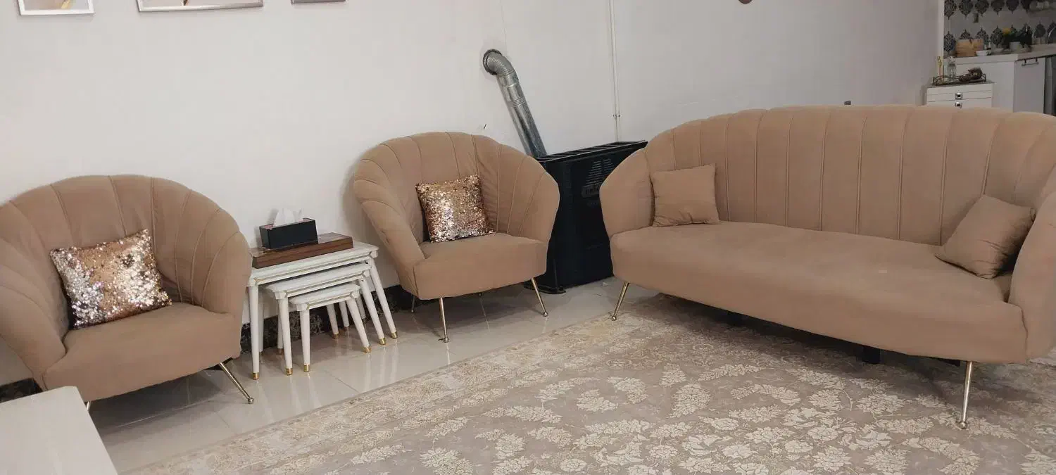 مبل ۷نفره|مبلمان خانگی و میز عسلی|زاهدان, |دیوار