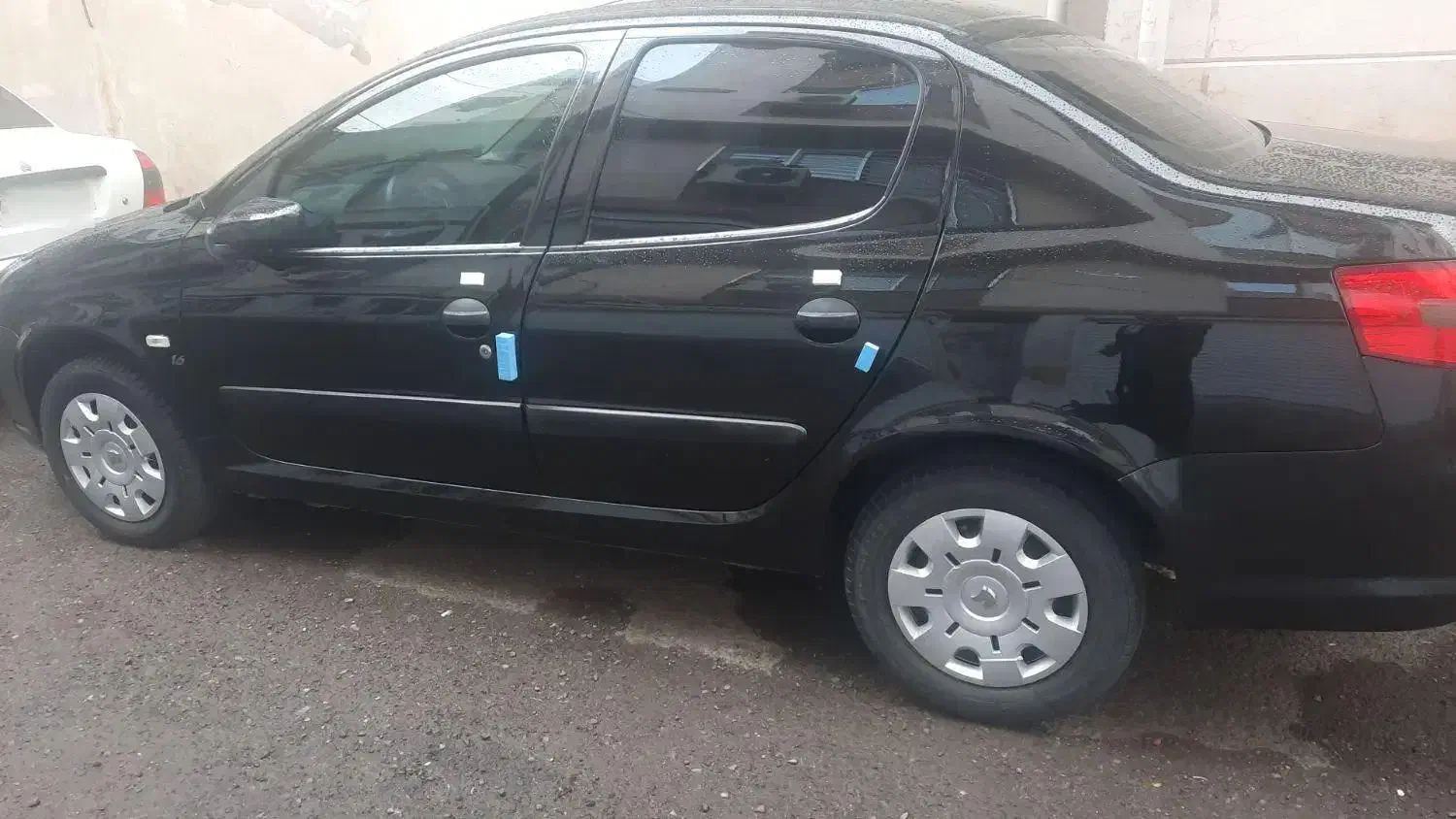 خودرو رانا مدل ۱۳۹۳ بی رنگ بی ضربه|خودرو سواری و وانت|رشت, معلم|دیوار