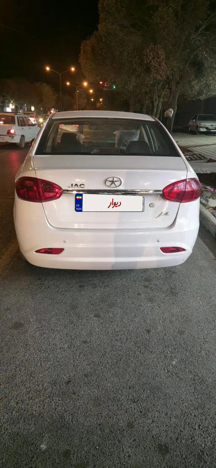 جک j4|خودرو سواری و وانت|رفسنجان, |دیوار