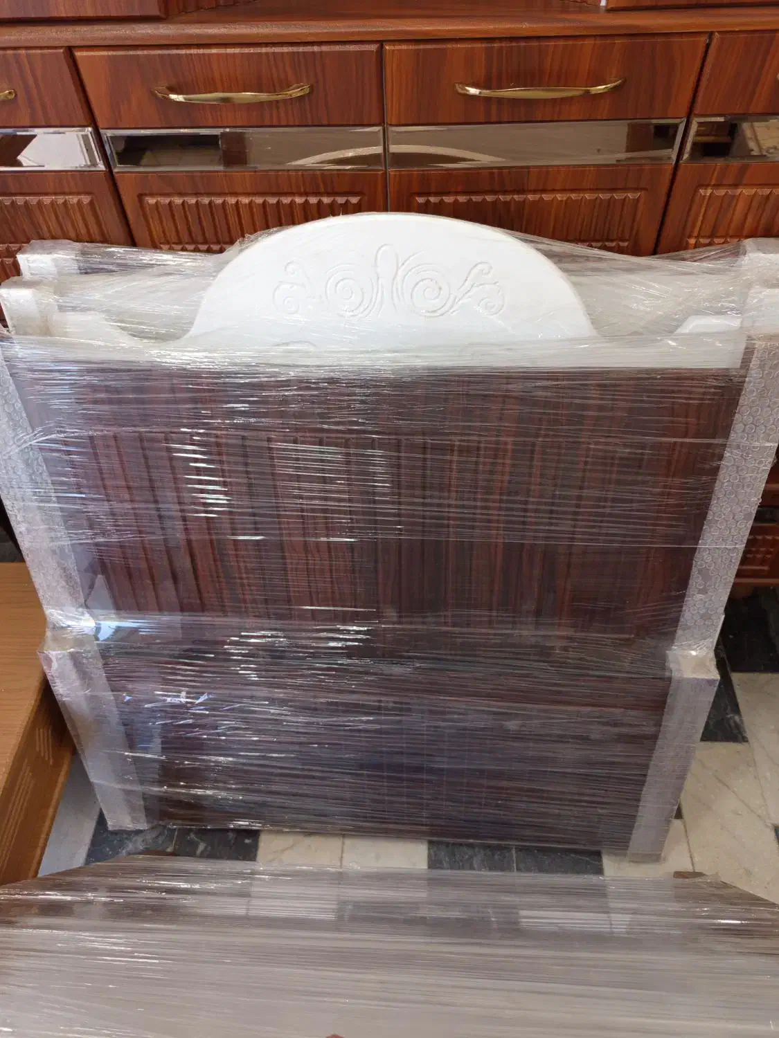 تخت تک نفره وکیوم|تخت و سرویس خواب|اردبیل, |دیوار