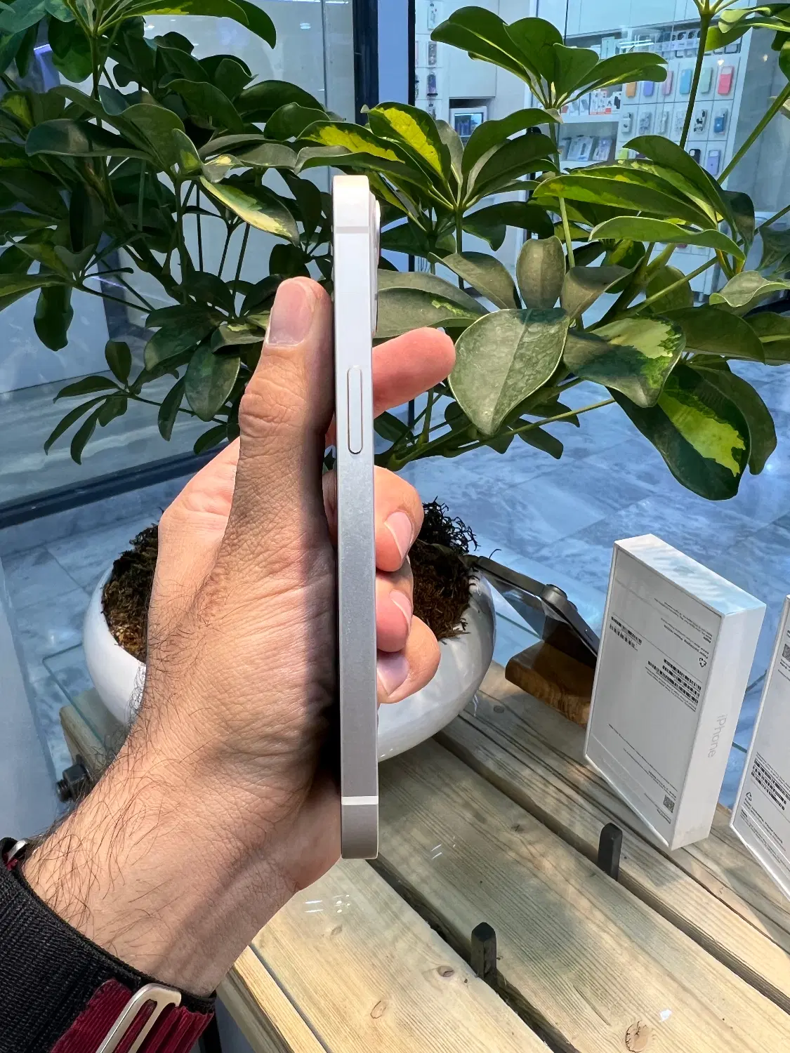 Iphone 13 مشابه آک|موبایل|اصفهان, باغ زرشک|دیوار