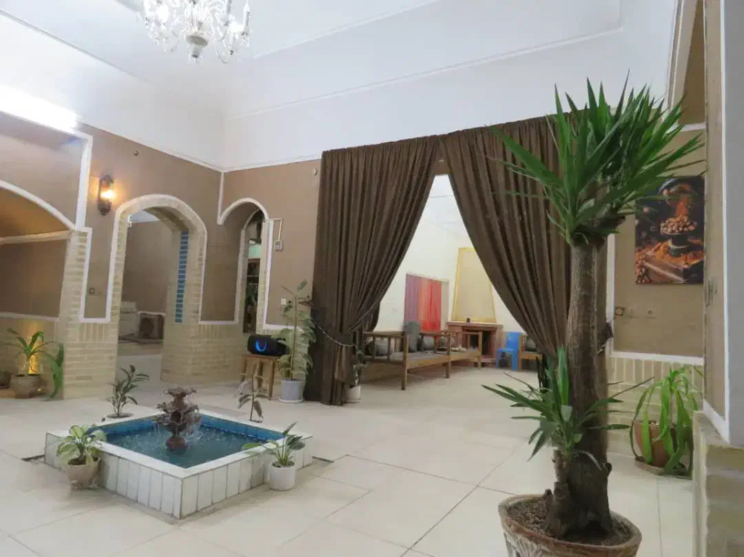 نیازمنده  شاگرد|استخدام خدمات فروشگاه و رستوران|رفسنجان, |دیوار