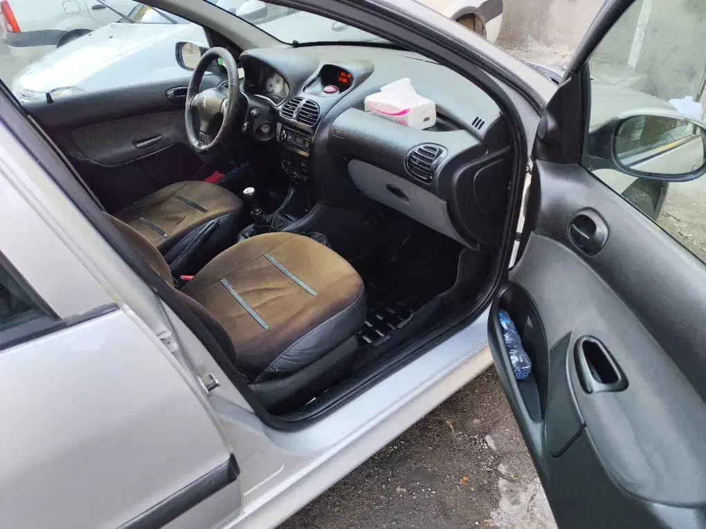 پژو ۲۰۶ اس دی فنی سالم|خودرو سواری و وانت|تبریز, |دیوار