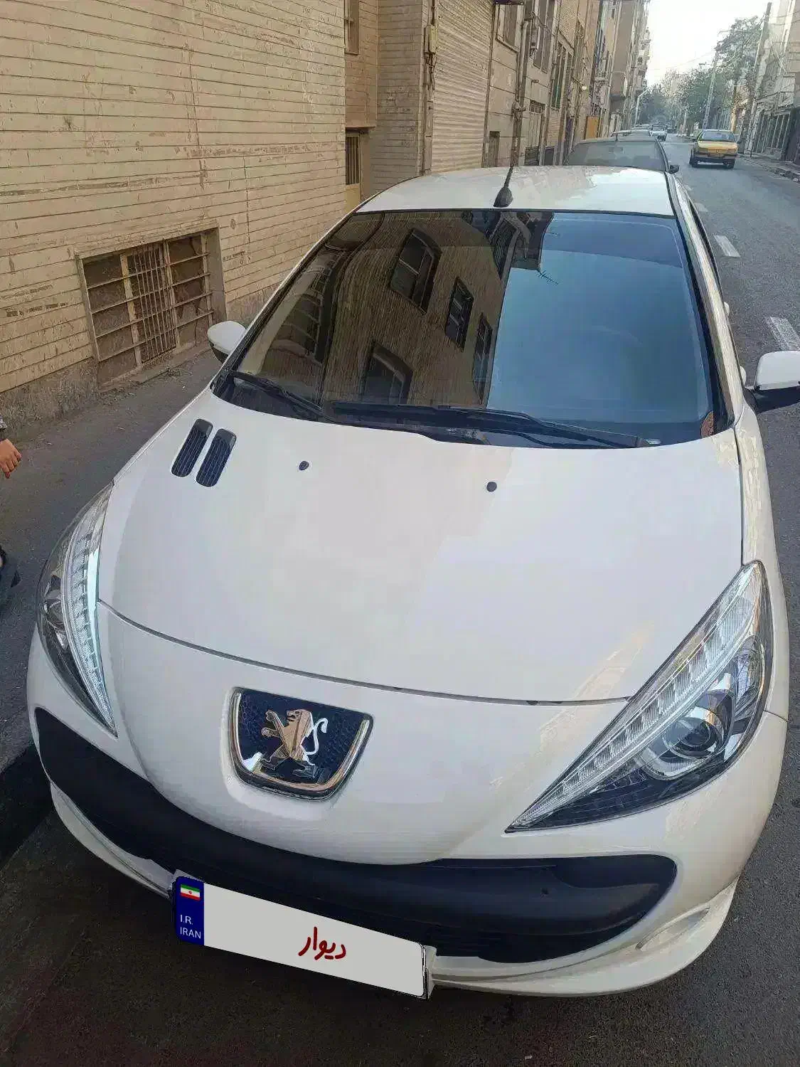 پژو 207|خودرو سواری و وانت|تهران, فلسطین (میدان انقلاب)|دیوار