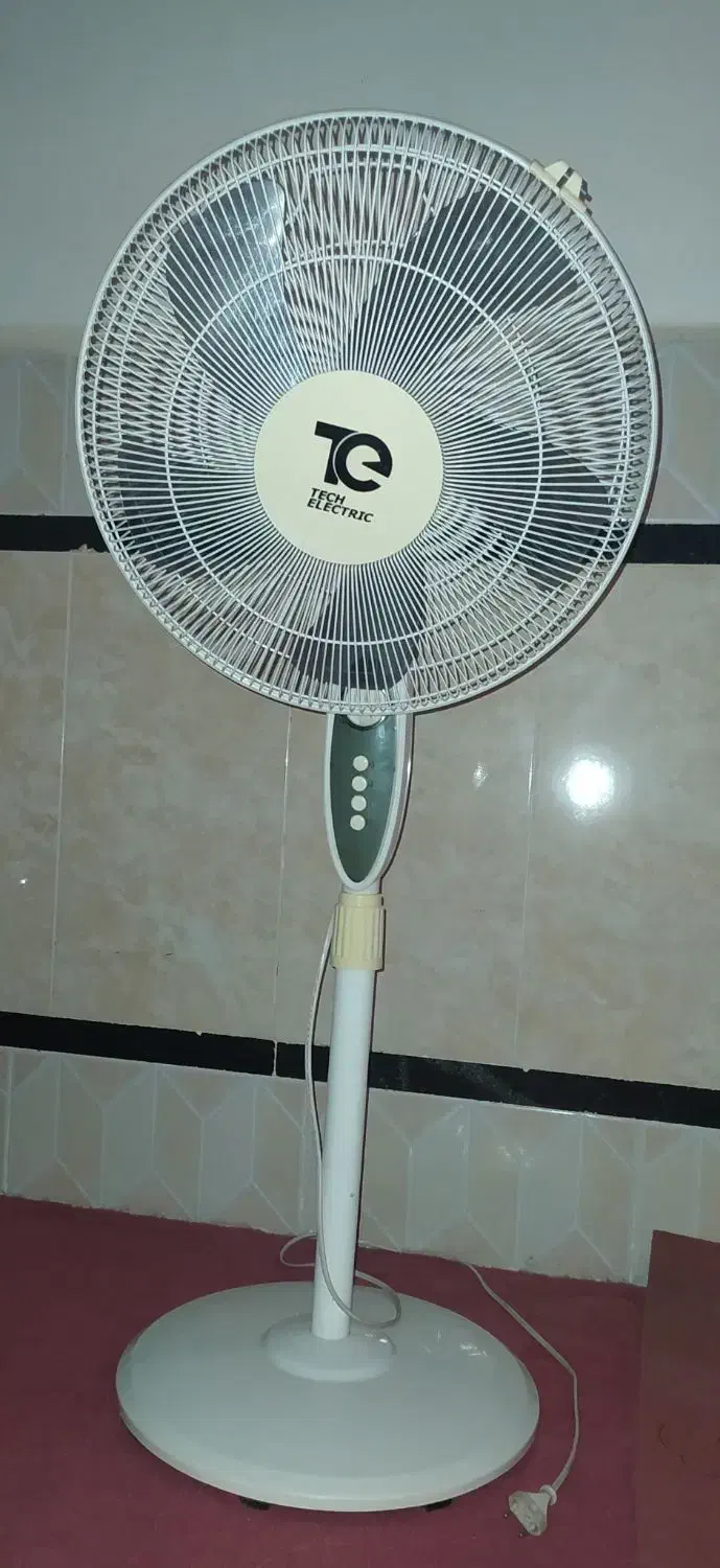 پنکه|پنکه و تصفیهکنندهٔ هوا|زابل, |دیوار