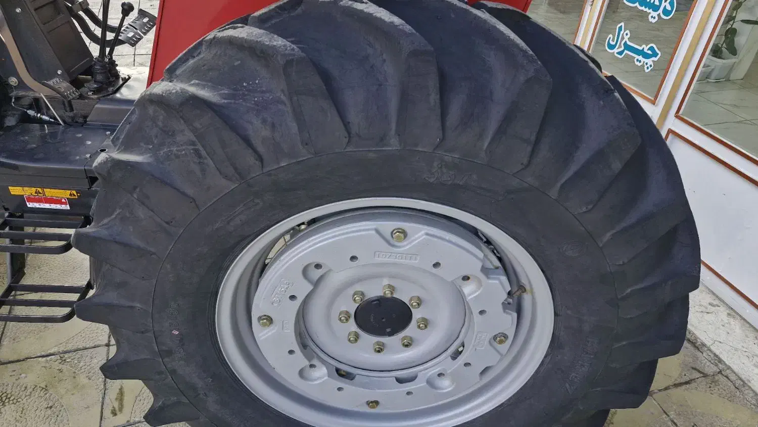 تراکتور  ۸۰۰جفت|خودرو سنگین|دیواندره, |دیوار