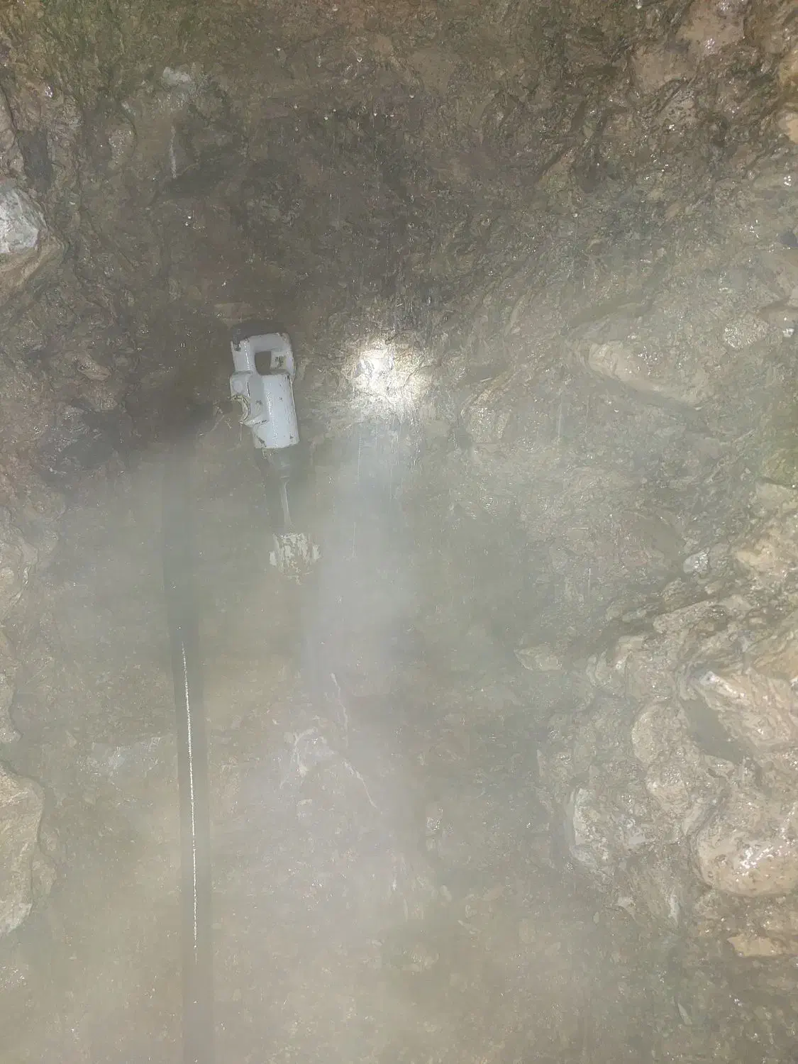 حفاری چاه دستی ،دهانه گشاد|خدمات پیشه و مهارت|کبودرآهنگ, |دیوار