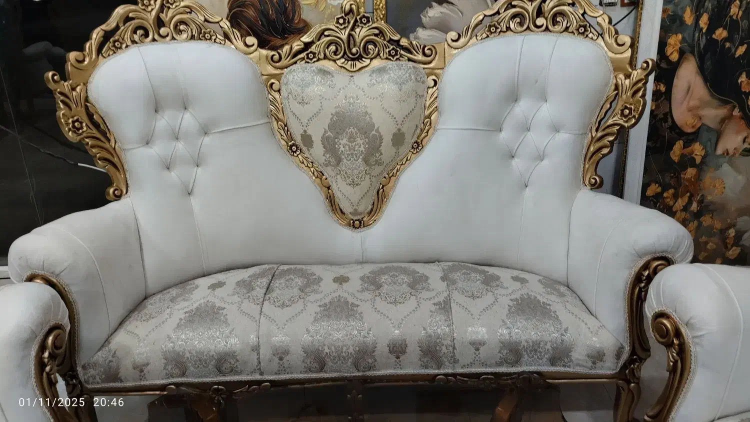 مبل سلطنتی ۹ نفره تاج دار با ۳ عدد عسلی|مبلمان خانگی و میز عسلی|زاهدان, |دیوار