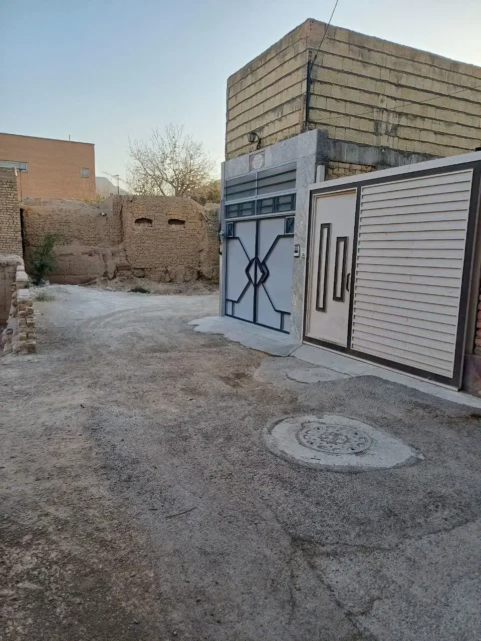 134مترزمین با پروانه ساخت محله گورت|فروش زمین و ملک کلنگی|اصفهان, گورت|دیوار