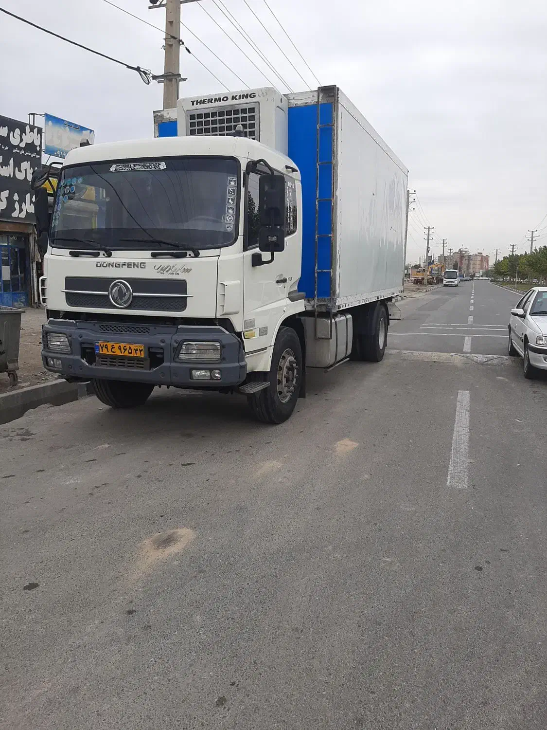 اطاق تک یخچال با موتور|خودرو سنگین|رباط‌کریم, رباط‌کریم|دیوار