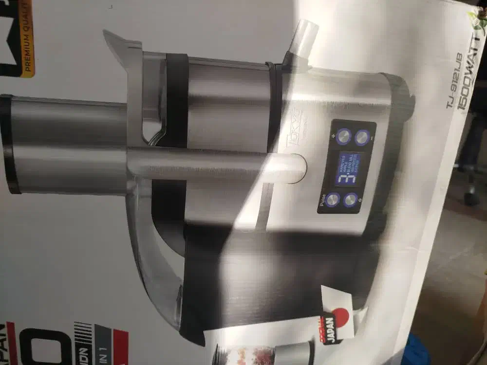 آبمیوه گیری لاوان اصل ژاپن|آبمیوه‌گیر و آب‌مرکبات‌گیر|صدرا-فارس, فاز ۱|دیوار