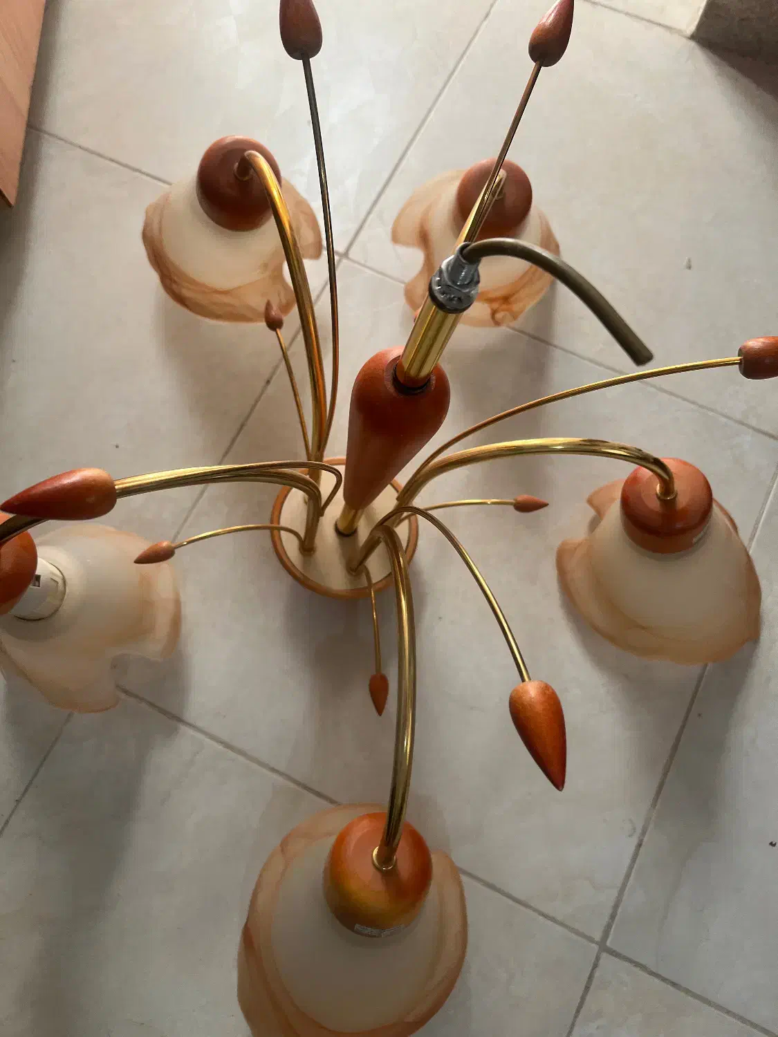 لوستر پنج شاخه|لوستر و چراغ آویز|آباده, |دیوار