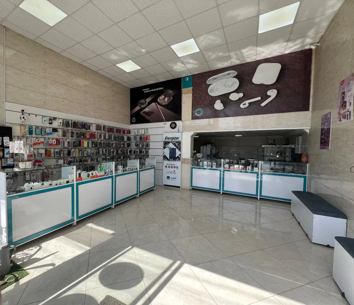 استخدام فروشنده خانم|استخدام خدمات فروشگاه و رستوران|زرند, |دیوار