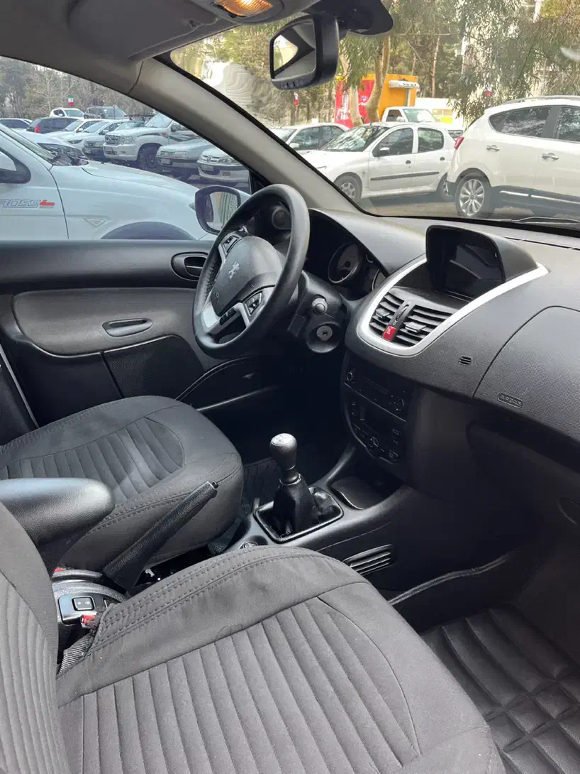 ۲۰۷ مدل ۱۴۰۳ بدون توضیح|خودرو سواری و وانت|تهران, ستارخان|دیوار