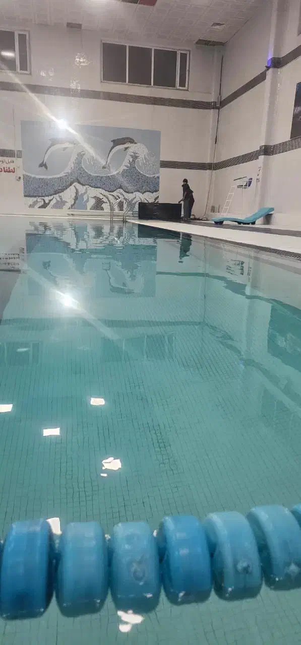 استخدام نیرو خدماتی استخر کارگران|استخدام سرایداری و نظافت|بروجرد, |دیوار