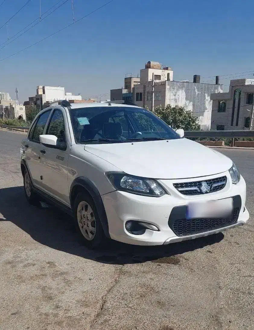 کوییک ۹۸ خانگی|خودرو سواری و وانت|شیراز, شهرک بزین|دیوار