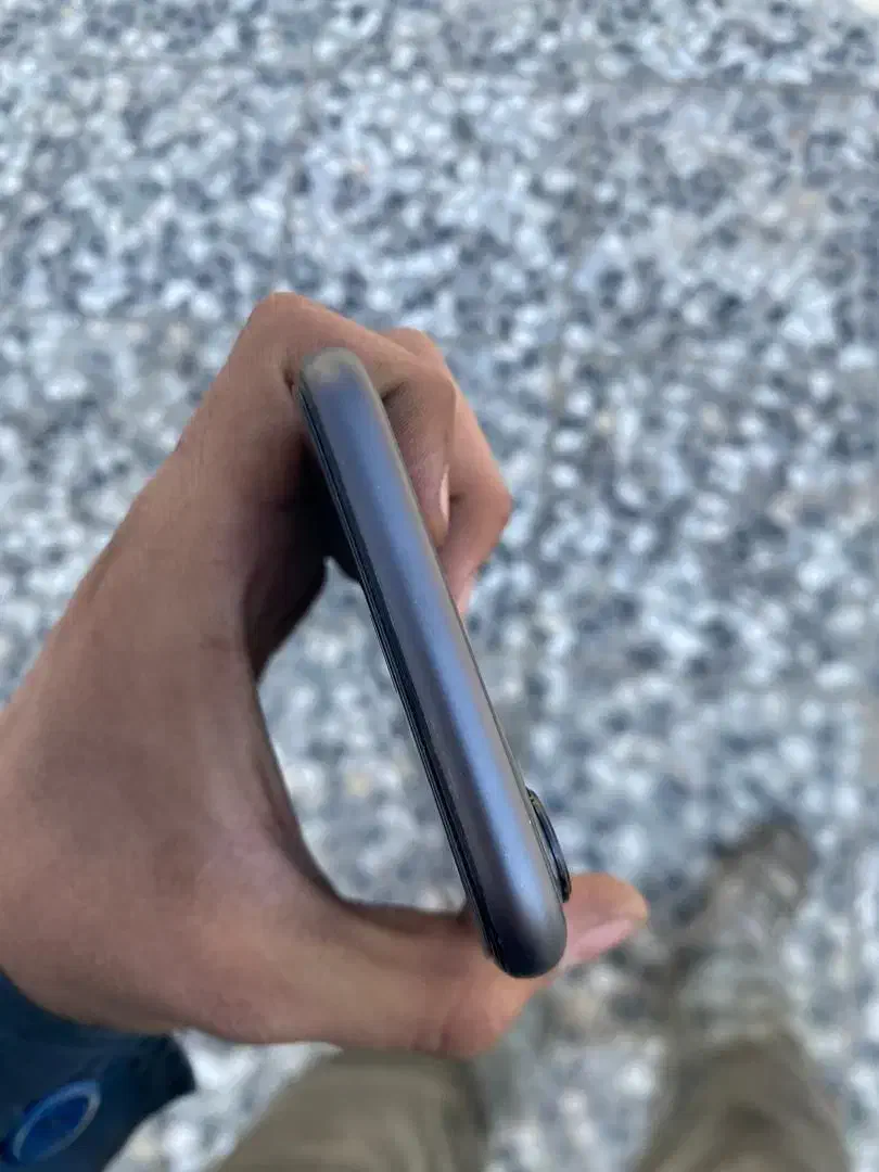 گوشی ایفون 11|موبایل|کوار, |دیوار