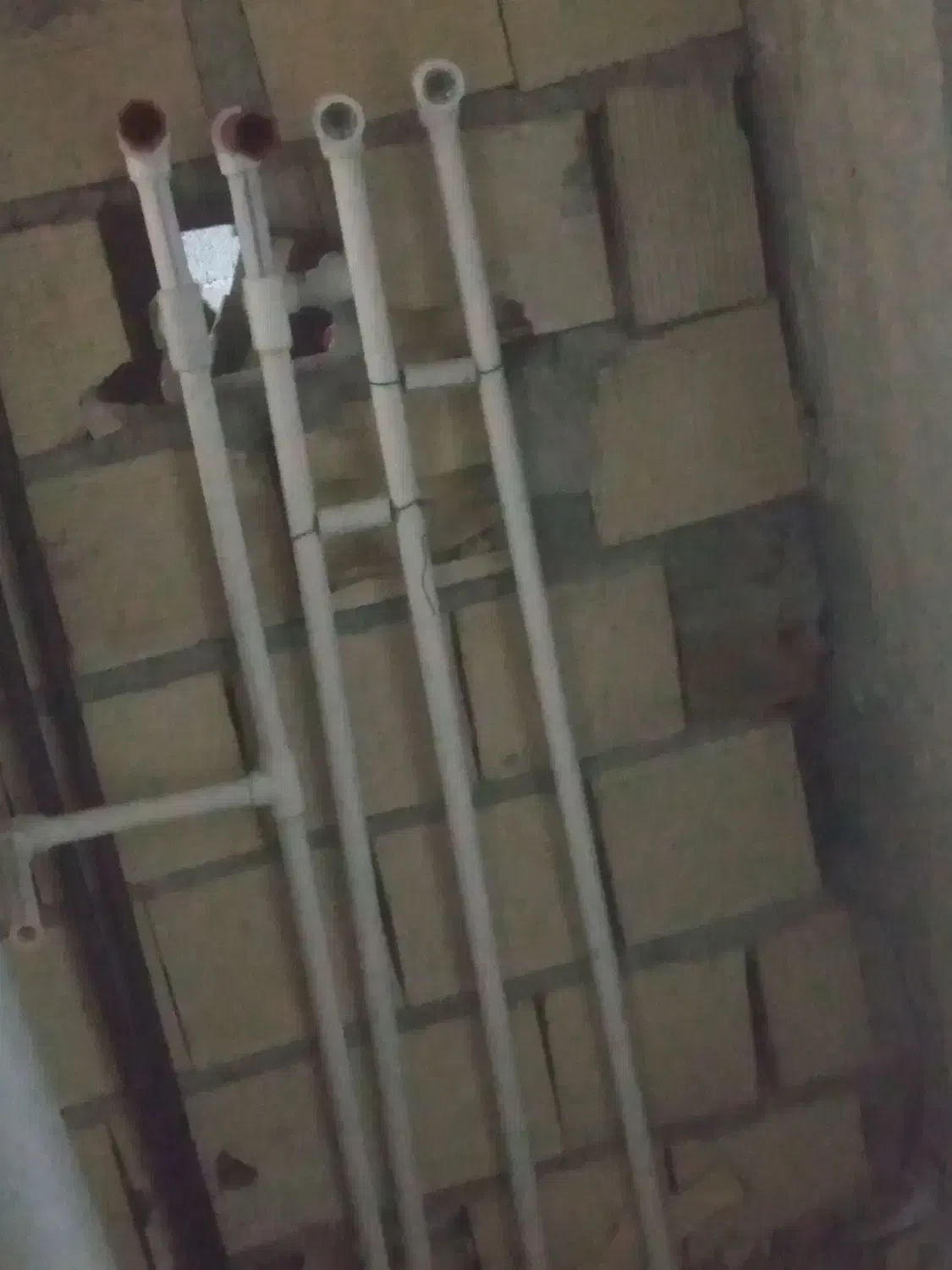 لوله کشی آب|خدمات پیشه و مهارت|رشت, پل تالشان|دیوار