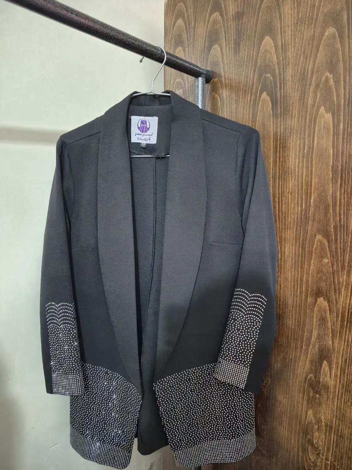 لباس|لباس|اندیمشک, |دیوار