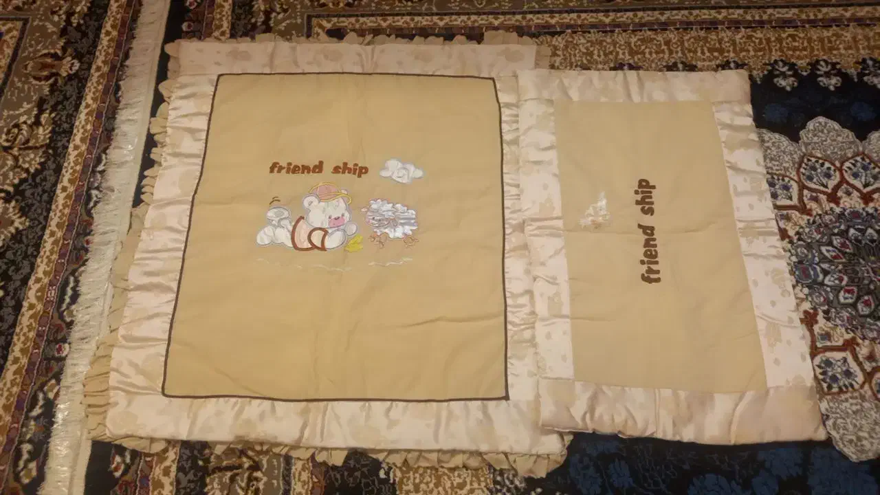 پتو وتشک|رختخواب، بالش، پتو|خمینی‌شهر, |دیوار