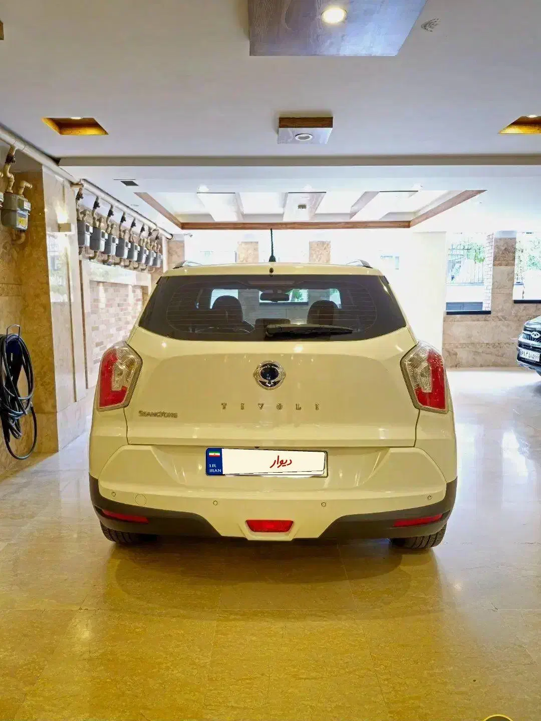 تیوولی آرمور ۲۰۱۸ فول وارداتی‌ استثنائی مشابه صفر|خودرو سواری و وانت|تهران, پاسداران|دیوار