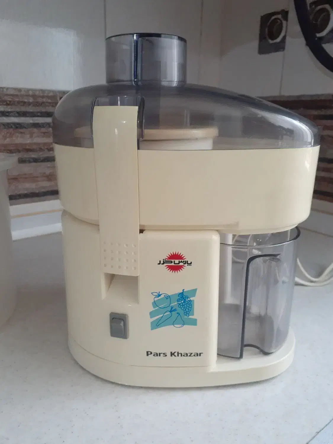 آبمیوه گیری پارس خزر|آبمیوه‌گیر و آب‌مرکبات‌گیر|بروجرد, |دیوار