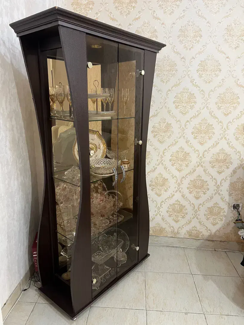 بوفه چوبی|بوفه، ویترین، کنسول|لاهیجان, انقلاب|دیوار