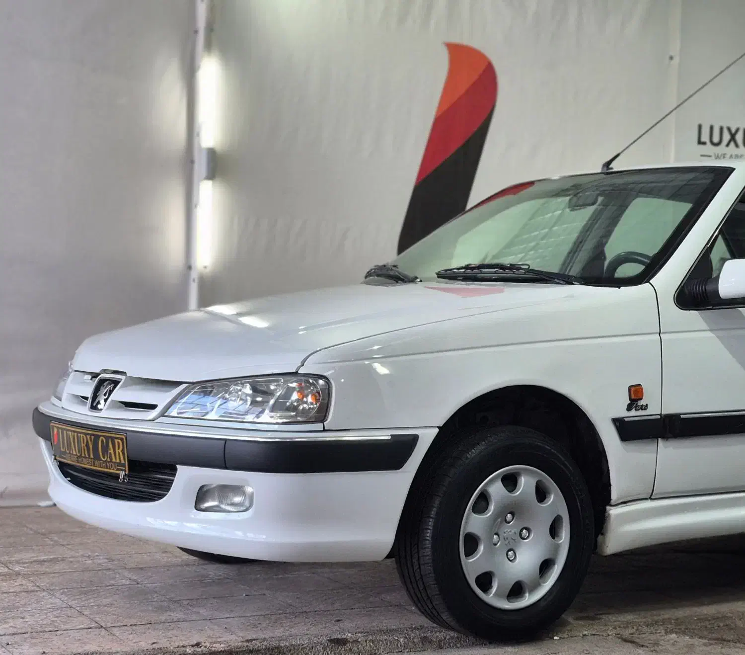 پژو پارس سال ۱۳۸۷ سفید دندهای|خودرو سواری و وانت|اردبیل, |دیوار