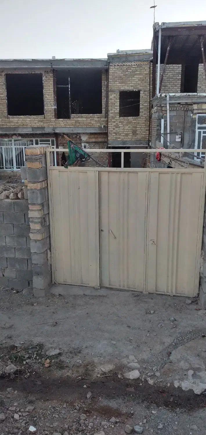 فروش دوطبقه خانه مسکونی|فروش خانه و ویلا|نورآباد, |دیوار