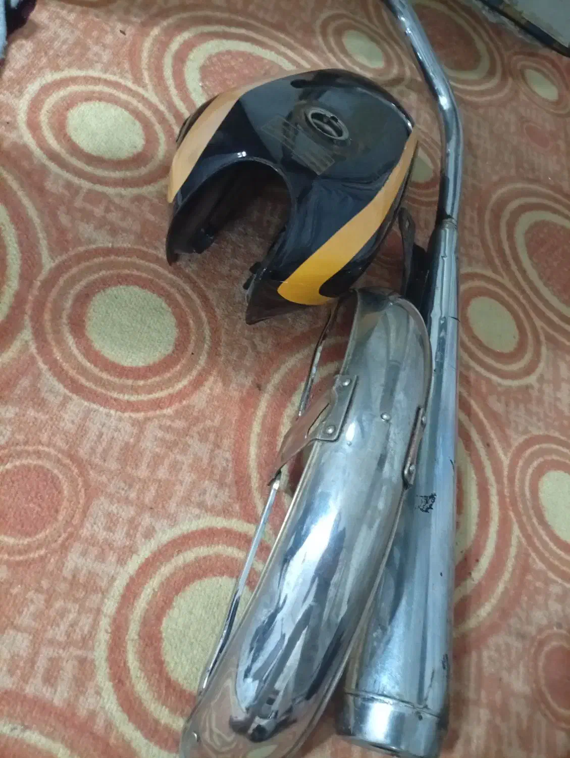 اگزوز باک گلگیر هندا|قطعات یدکی و لوازم جانبی|قم, سید معصوم|دیوار