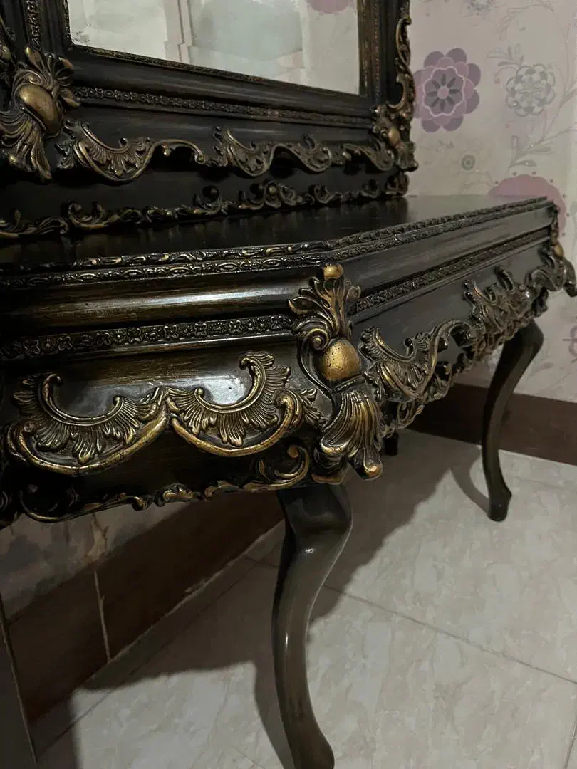 میز و آیینه|بوفه، ویترین، کنسول|چهاردانگه (تهران), |دیوار