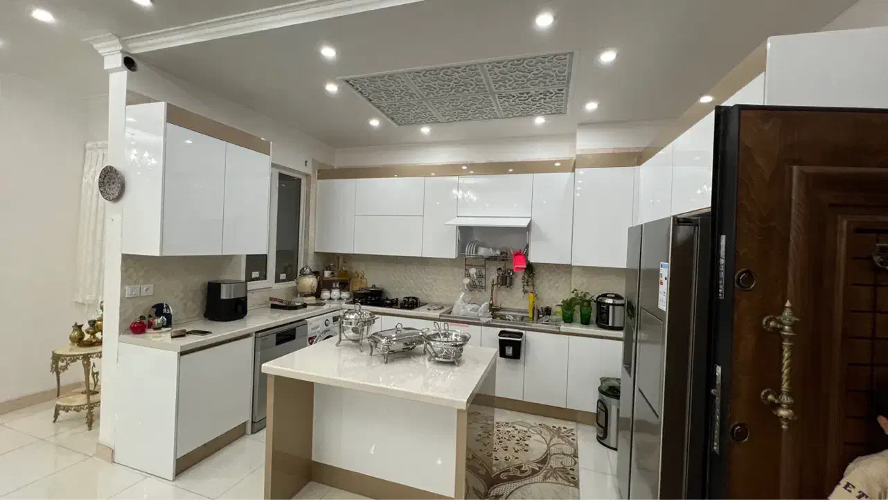 اجاره آپارتمان۱۲۰متری نزدیک مترو خیابان سهیل