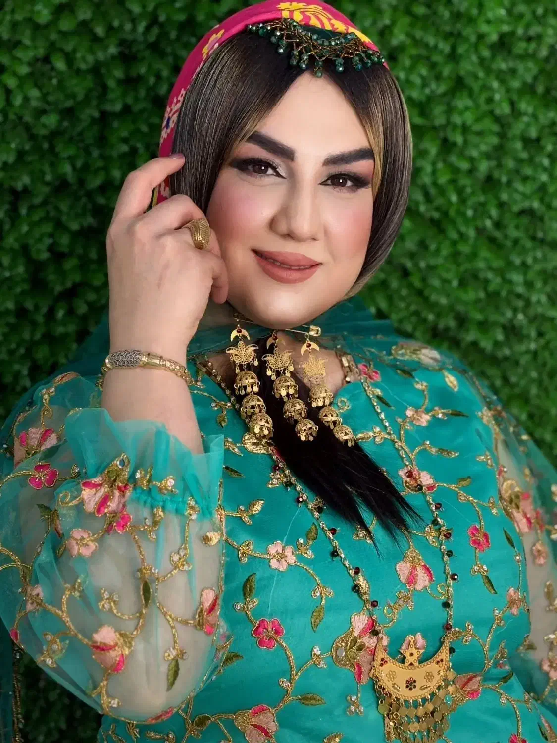 مدل میکاپ رایگان|خدمات آرایشگری و زیبایی|دوگنبدان, |دیوار