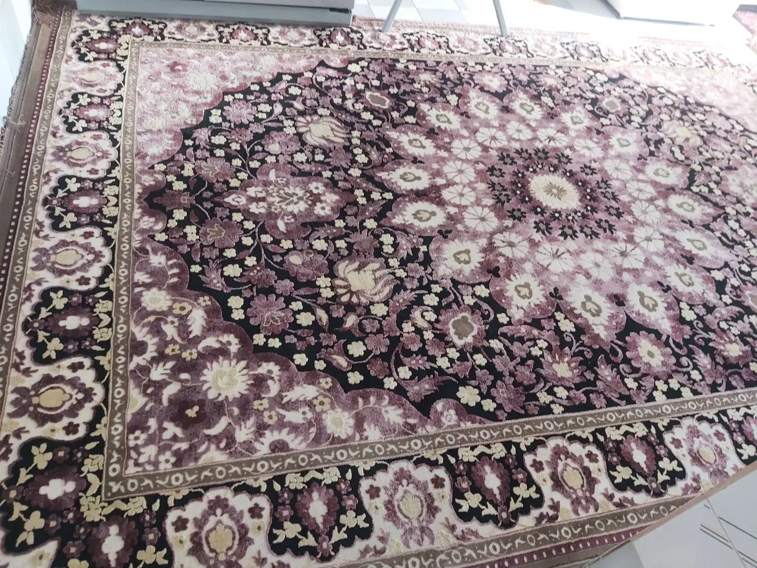 فرش ماشینی|فرش|میانه, |دیوار