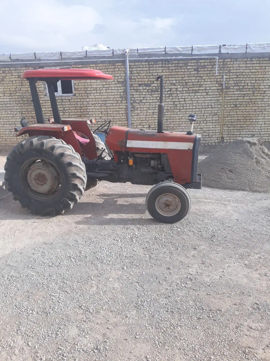 تراکتور ۲۸۵فرگوسن|خودرو سنگین|خانمیرزا, |دیوار
