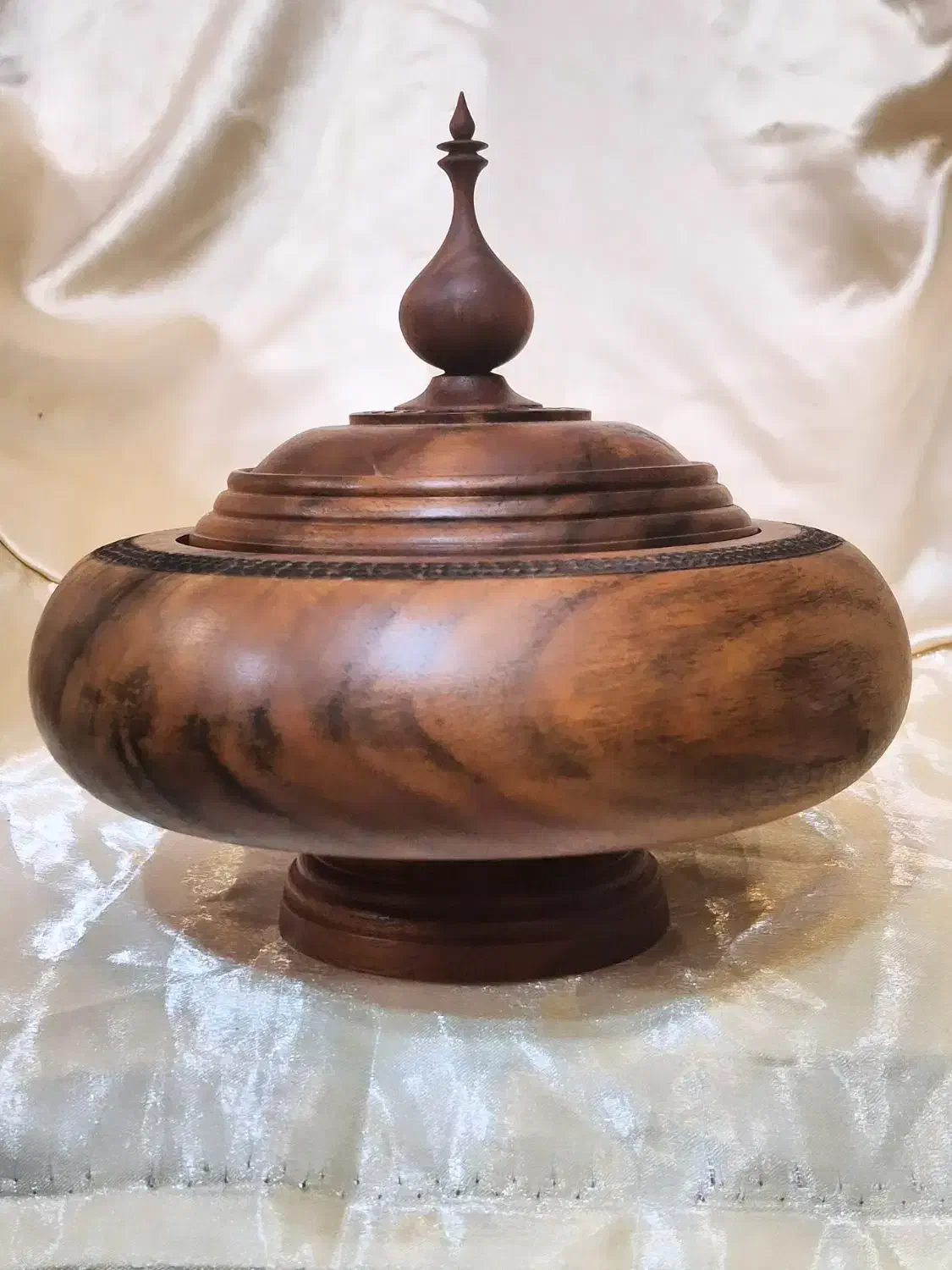 ظروف و سرویس های چوبی دستساز مناسب جهیزیه و کادو|صنایع دستی و سایر لوازم تزئینی|یزد, |دیوار