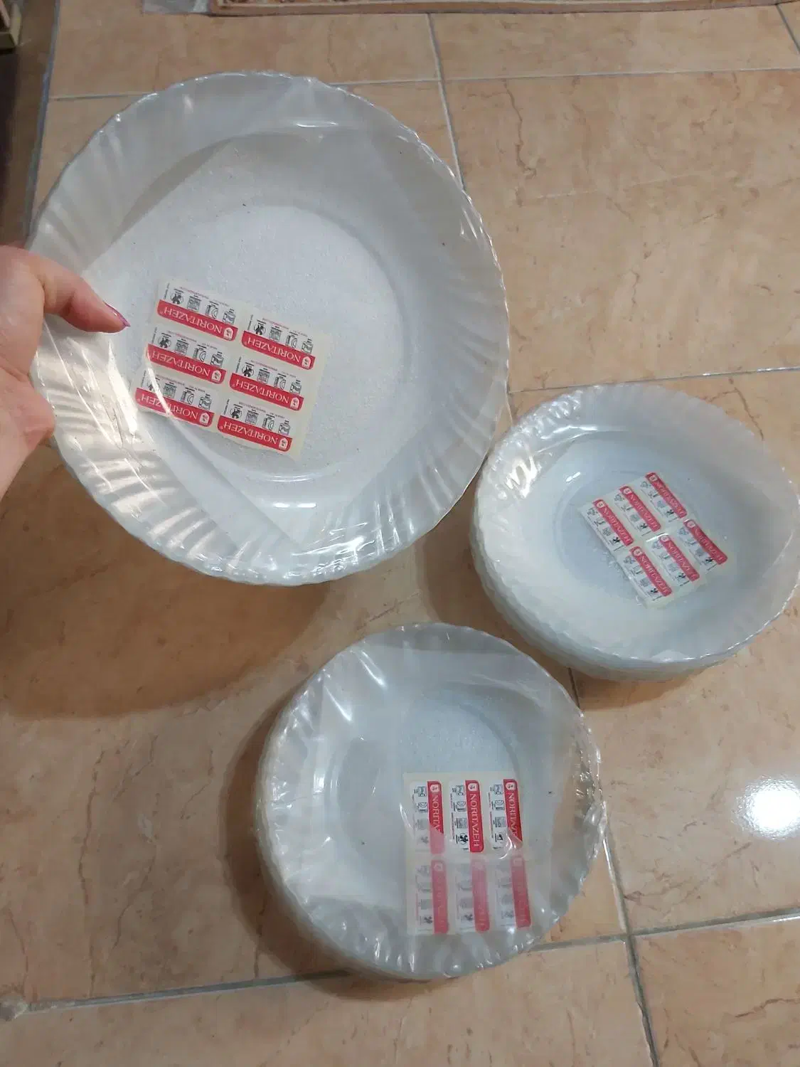 سرویس کریستال سه تیکه اصل ژاپن|ظروف سرو و پذیرایی|سنگر, |دیوار