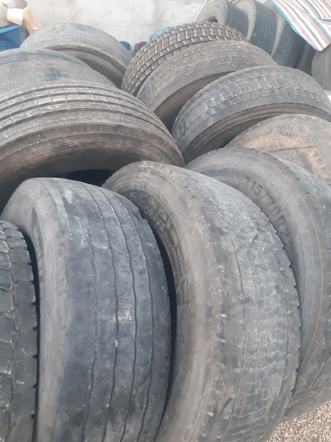 لاستیک کامیون|حراج|بجنورد, |دیوار