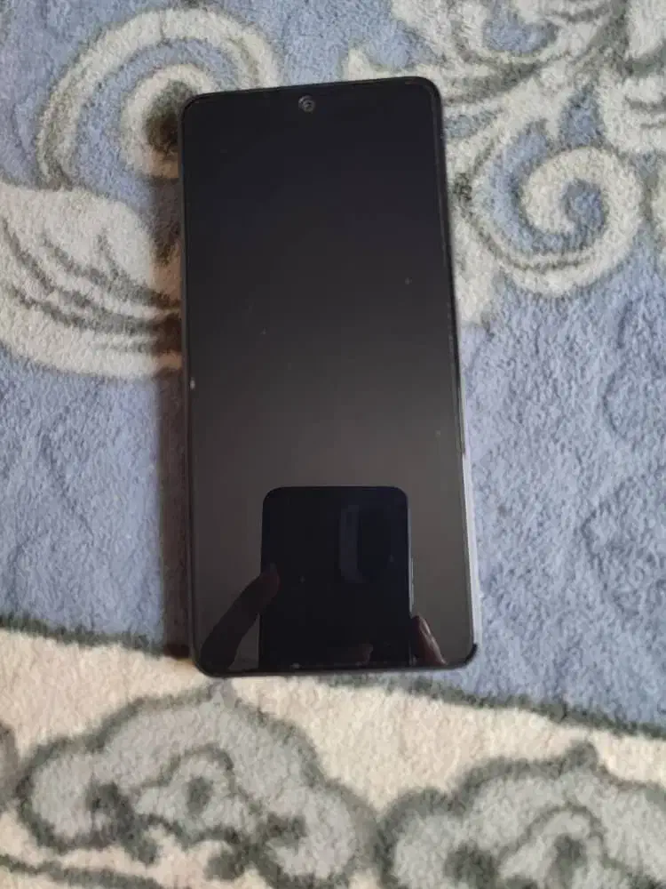 گوشی|موبایل|شیراز, ریشمک|دیوار