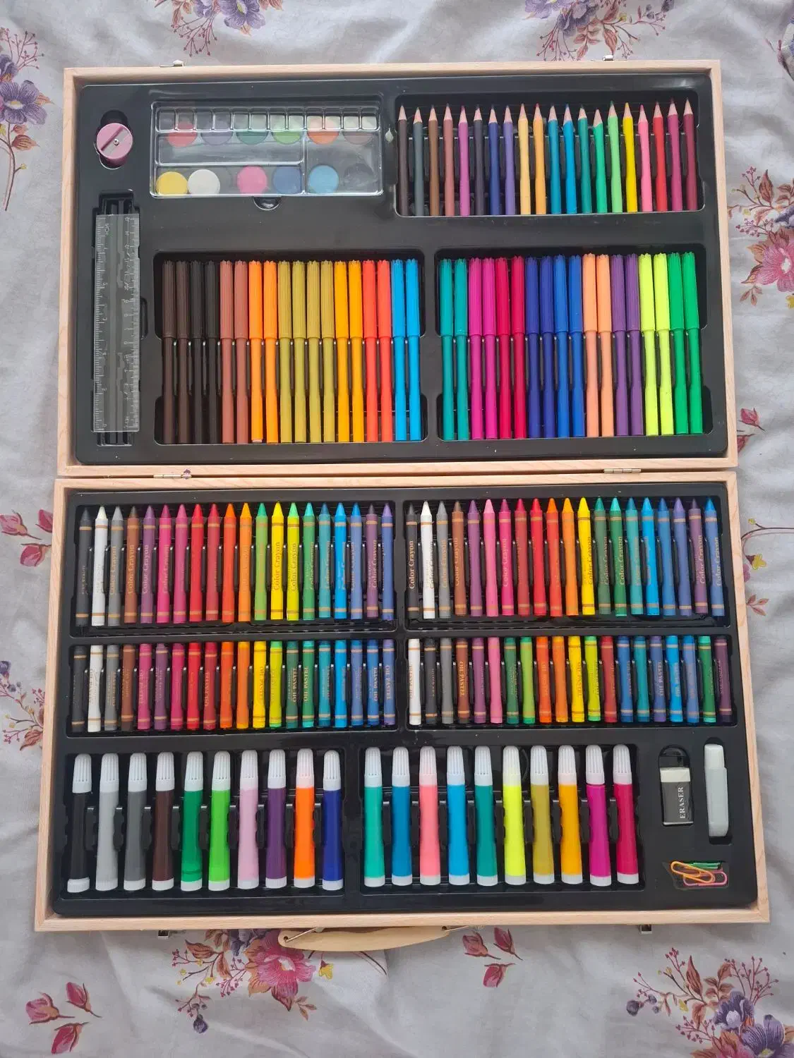 مداد رنگی پک کامل|لوازم التحریر|مشهد, کارگران|دیوار