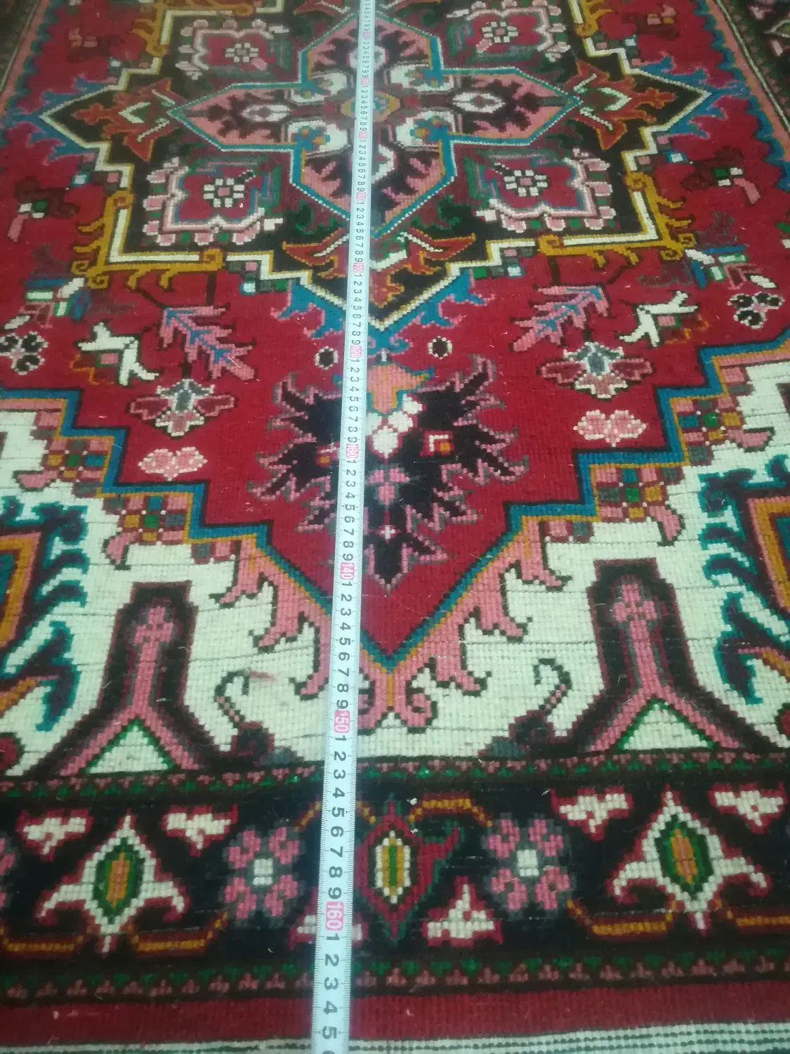 فرش دست بافت زرنیم|فرش|بناب, |دیوار