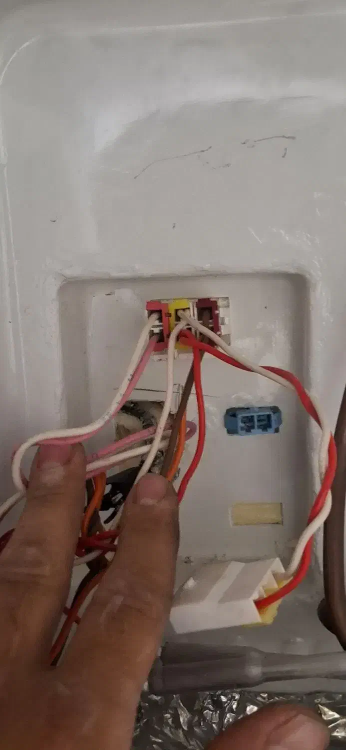 تعمیر تخصصی یخچال و فریزر|خدمات پیشه و مهارت|ساوه, |دیوار