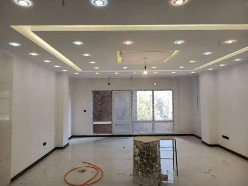 برقکار برق‌کشی ساختمان|خدمات پیشه و مهارت|هشتگرد, هشتگرد قدیم|دیوار