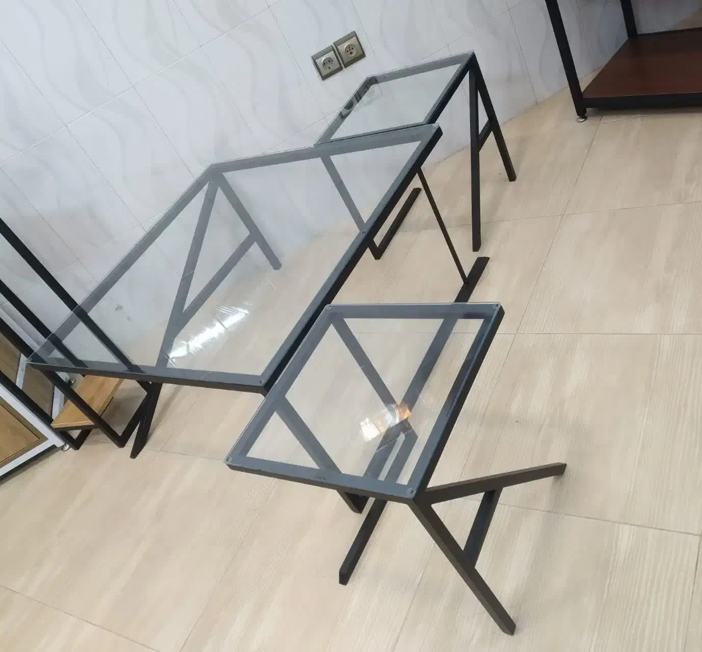 عسلی|مبلمان خانگی و میز عسلی|نیشابور, گمنام غربی|دیوار