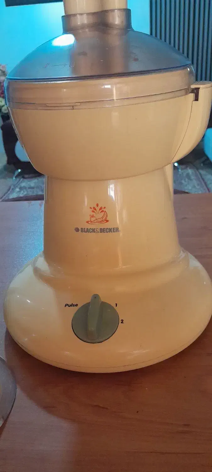 مخلوط کن، آسیاب، ابمیوه گیری سه کاره|آبمیوه‌گیر و آب‌مرکبات‌گیر|رباط‌کریم, رباط‌کریم|دیوار