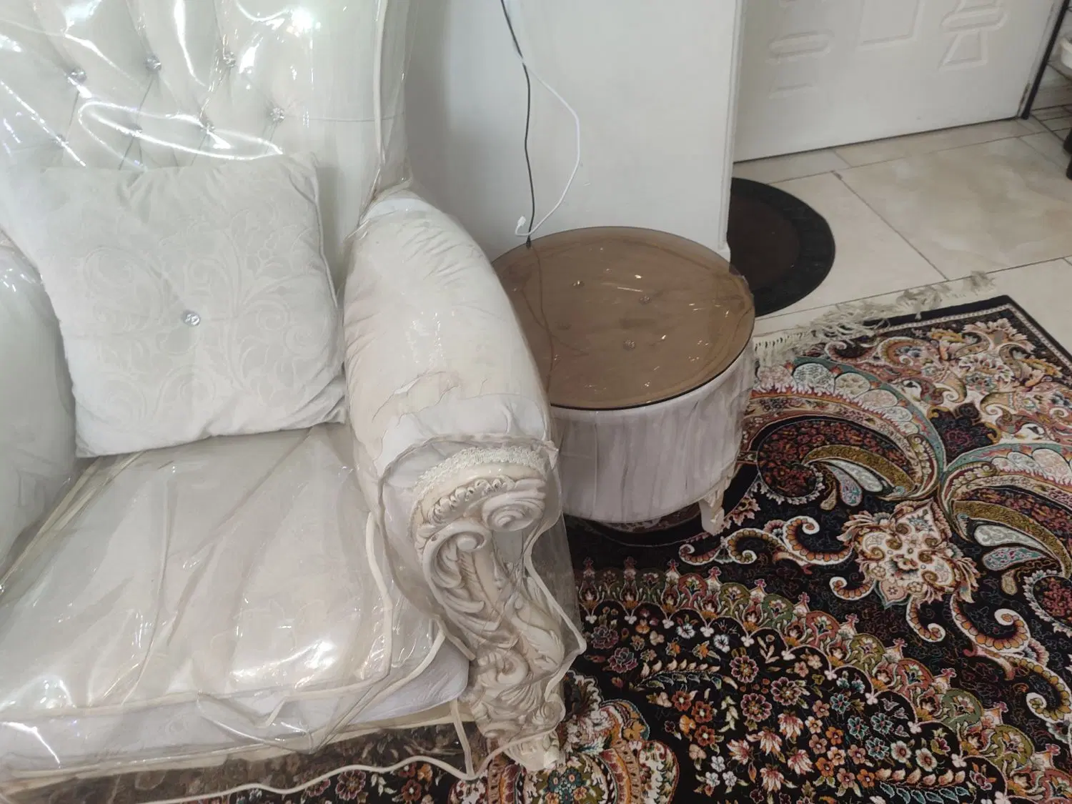 مبل کلاسیک|مبلمان خانگی و میز عسلی|تهران, سنگلج (شاپور)|دیوار