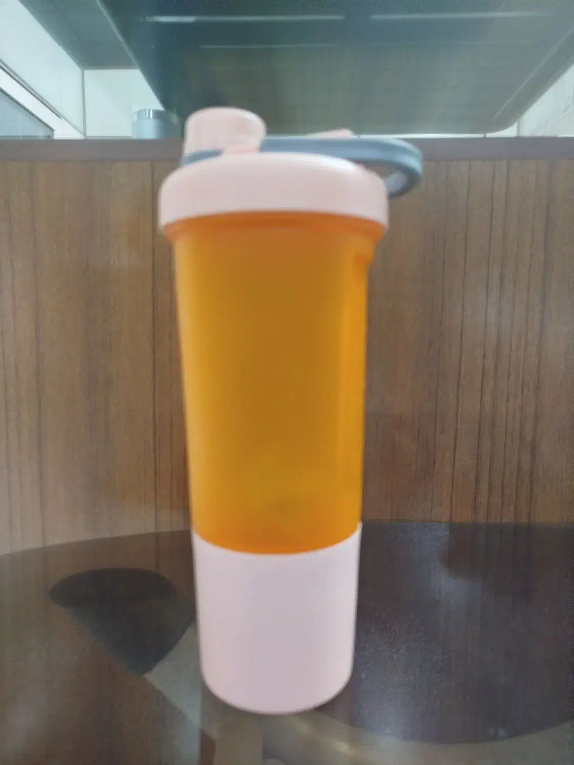 قمقمه آب|ظروف نگهدارنده، پلاستیکی، یک‌بارمصرف|صفادشت, |دیوار