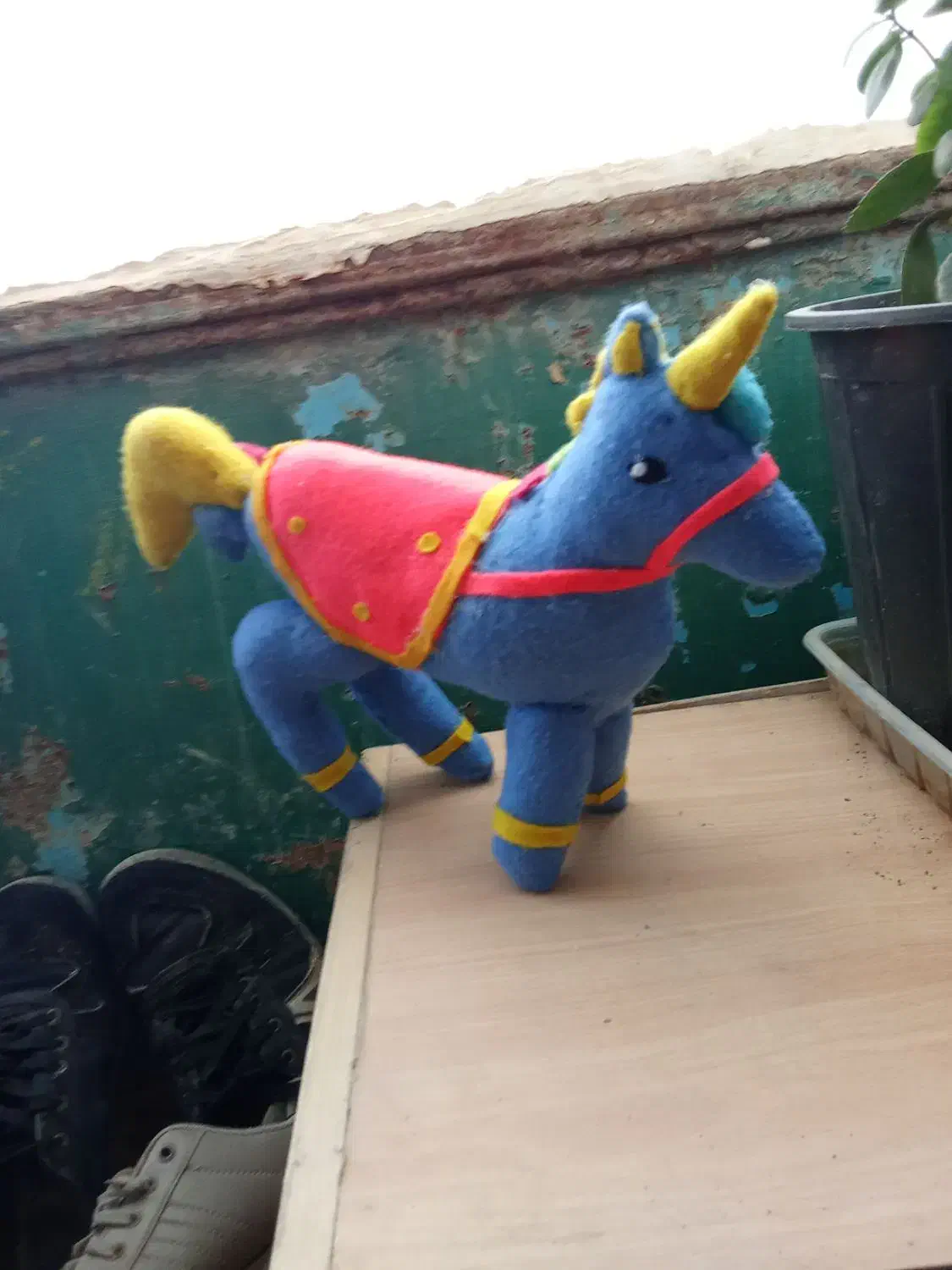 اسب وپنگون|اسباب‌‌بازی|شیروان (خراسان), |دیوار